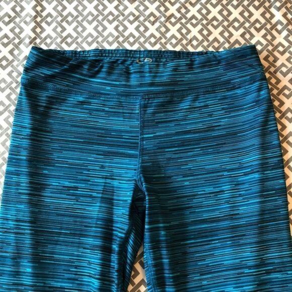 CHAMPION Duo Dry leggings size Med - Picture 2 of 4